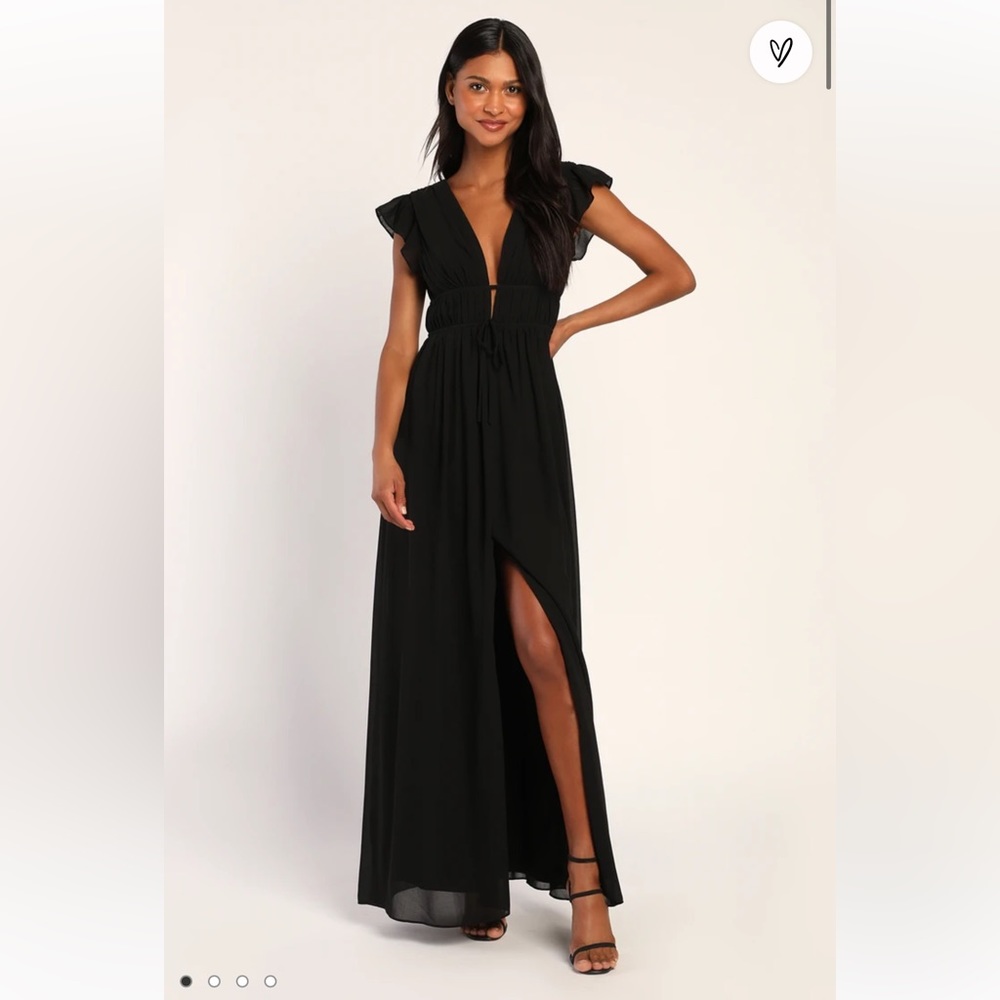 NWT Lulu’s Black Maxi Dress
